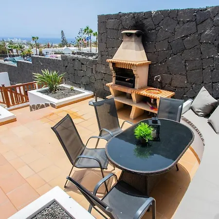 Valeria With Private Heated Pool Hot Tub And Childrens Play Area Villa *