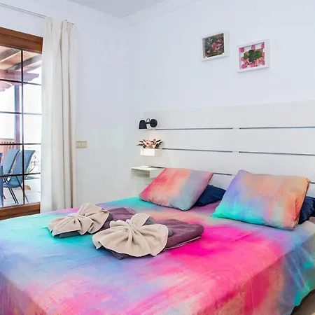 Valeria With Private Heated Pool Hot Tub And Childrens Play Area Villa *