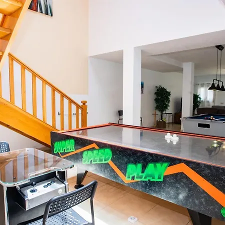Valeria With Private Heated Pool Hot Tub And Childrens Play Area