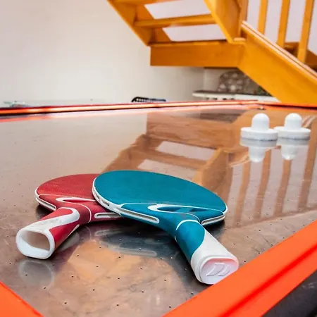 Vila Valeria With Private Heated Pool Hot Tub And Childrens Play Area *